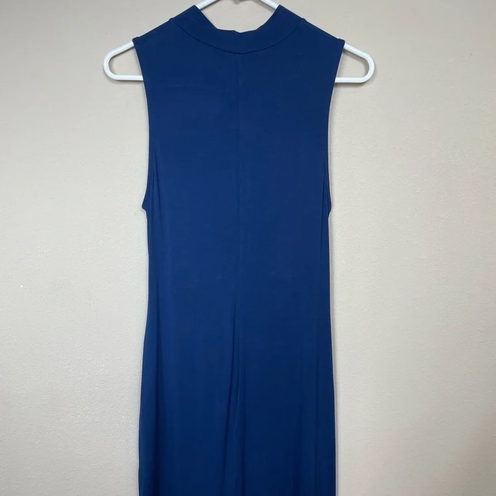 Everly Sleeveless mock neck twist front rayon navy fitted bodycon dress sz S EUC - Picture 6 of 7
